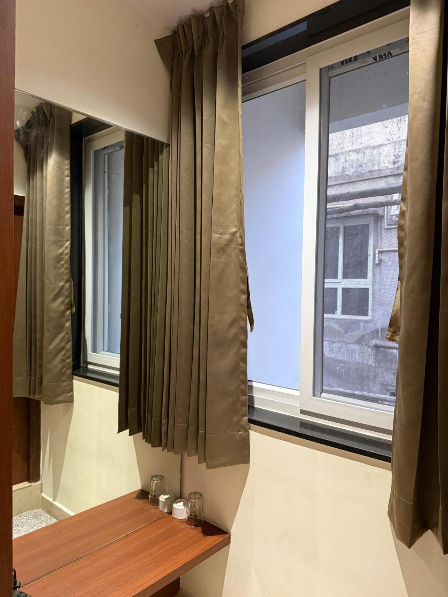 Agarwal'S Residency Hotel วิสาขปัตนัม ภายนอก รูปภาพ